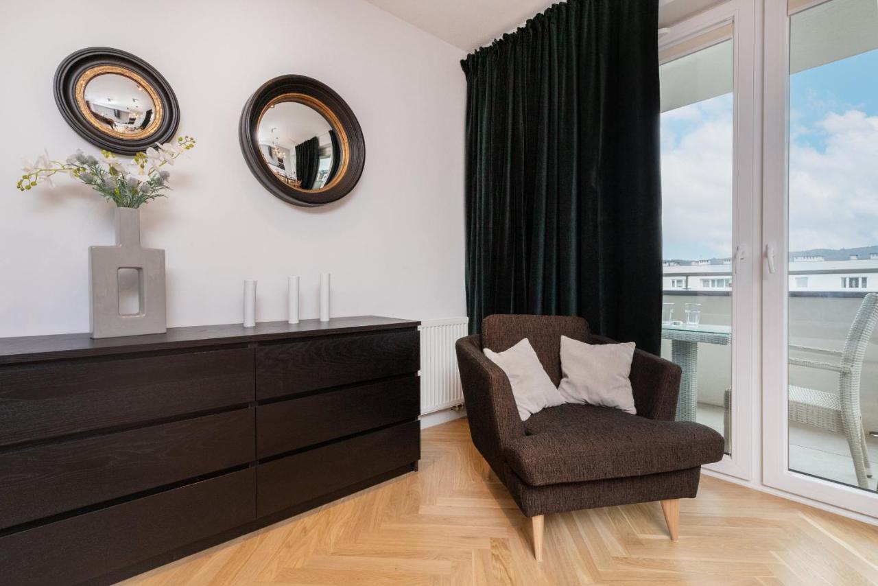 Superior Apartment With Balcony & Parking Gdansk By Noclegi Renters Prestige Exterior foto